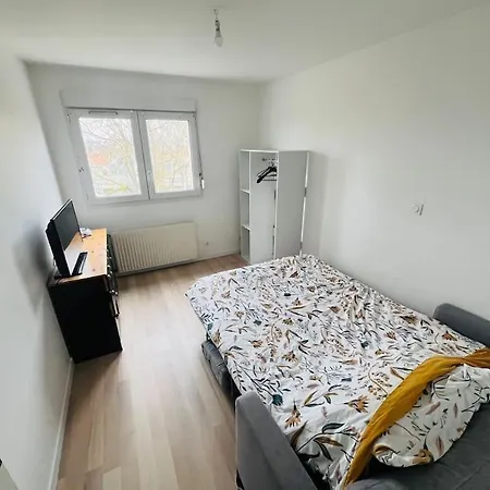 Apparemment F3 Διαμέρισμα *